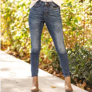 Judy Blue High waste Skinny fit size 13 or 31